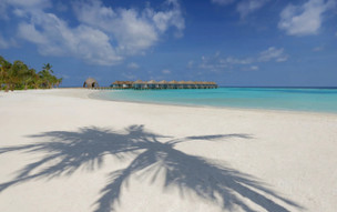 Outrigger Maldives Maafushivaru Resort