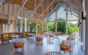 Emerald Faarufushi Resort & Spa