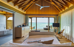Emerald Faarufushi Resort & Spa