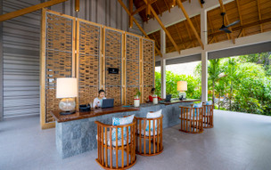 Emerald Faarufushi Resort & Spa