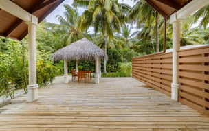 Furaveri Island Resort & Spa