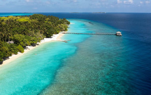 Royal Island Resort and Spa