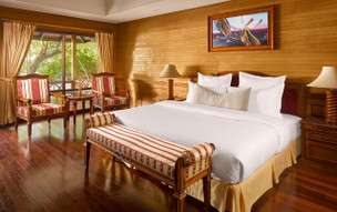 Royal Island Resort and Spa