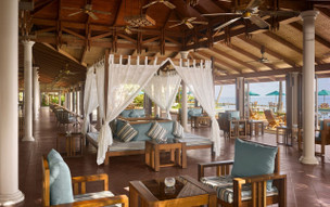 Royal Island Resort and Spa