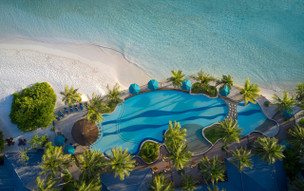 Royal Island Resort and Spa