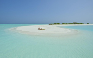 Royal Island Resort and Spa