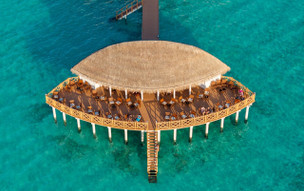 Angaga Island Resort