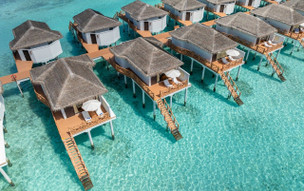 Angaga Island Resort