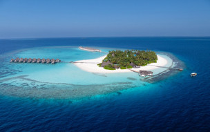 Angaga Island Resort