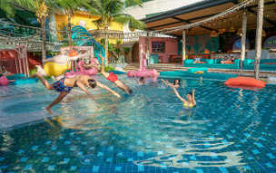 A-One The Royal Cruise Hotel