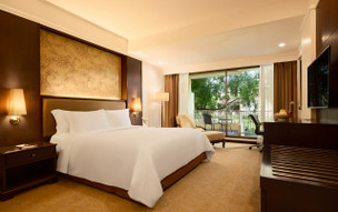 Dusit Thani Pattaya Resort