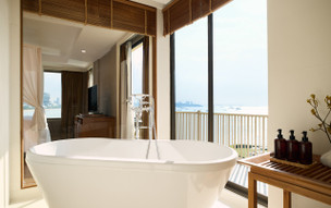 Dusit Thani Pattaya Resort