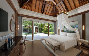 The Laguna, a Luxury Collection Resort & Spa
