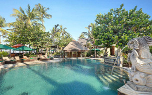 Legian Beach Hotel