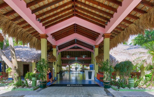 Playabachata Spa Resort
