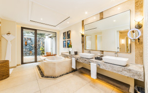 Maradiva Villas Resort and Spa