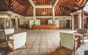 Paradis Beachcomber Golf Resort and Spa