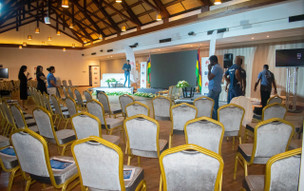 Crystals Beach Resort Belle Mare