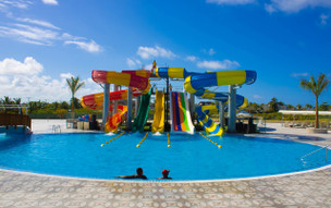 Crystals Beach Resort Belle Mare