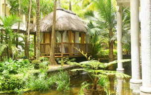 Victoria Beachcomber Resort and Spa