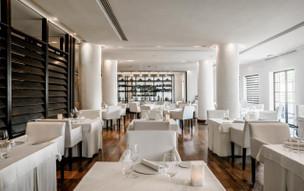 Royal Hideaway Playacar