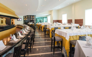 BlueBay Grand Esmeralda