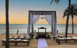 BlueBay Grand Esmeralda