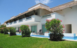 BlueBay Grand Esmeralda