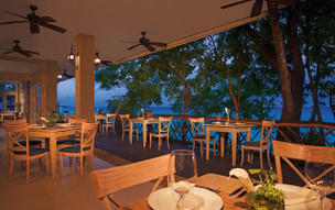 Secrets Aura Cozumel