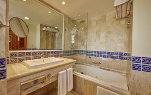 Bahia Principe Luxury Akumal