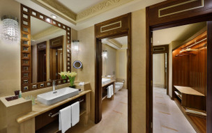 Al Bustan Palace, A Ritz Carlton Hotel