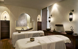 Al Bustan Palace, A Ritz Carlton Hotel