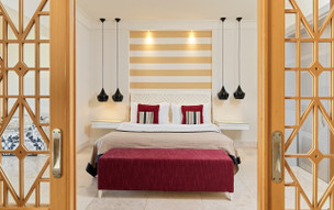 Juweira Boutique Hotel