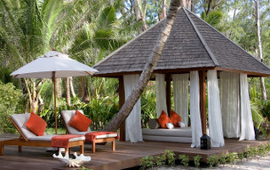 Denis Private Island