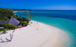 Denis Private Island