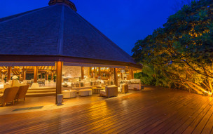 Denis Private Island