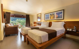 Coral Strand Smart Choice Hotel