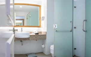 Coral Strand Smart Choice Hotel