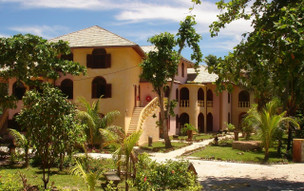 Castello Beach Hotel