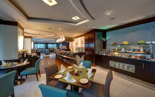 Rose Tower ex. Rose Rayhaan by Rotana