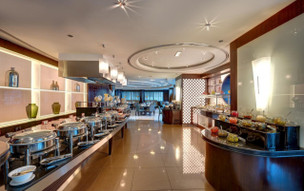 Rose Tower ex. Rose Rayhaan by Rotana