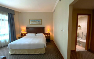 Swissôtel Al Murooj Dubai