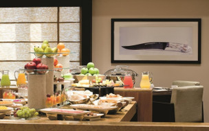 Avani Deira Dubai Hotel