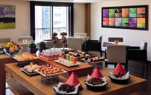 Avani Deira Dubai Hotel