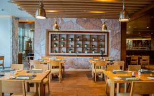 Double Tree by Hilton Dubai - Jumeirah Beach