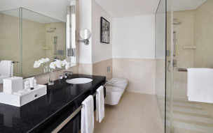 JW Marriott Hotel Marina