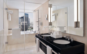 JW Marriott Hotel Marina