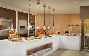 Al Habtoor Grand Resort, Autograph Collection