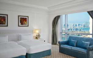 Al Habtoor Grand Resort, Autograph Collection