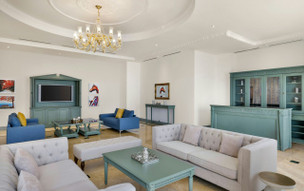 Al Habtoor Grand Resort, Autograph Collection